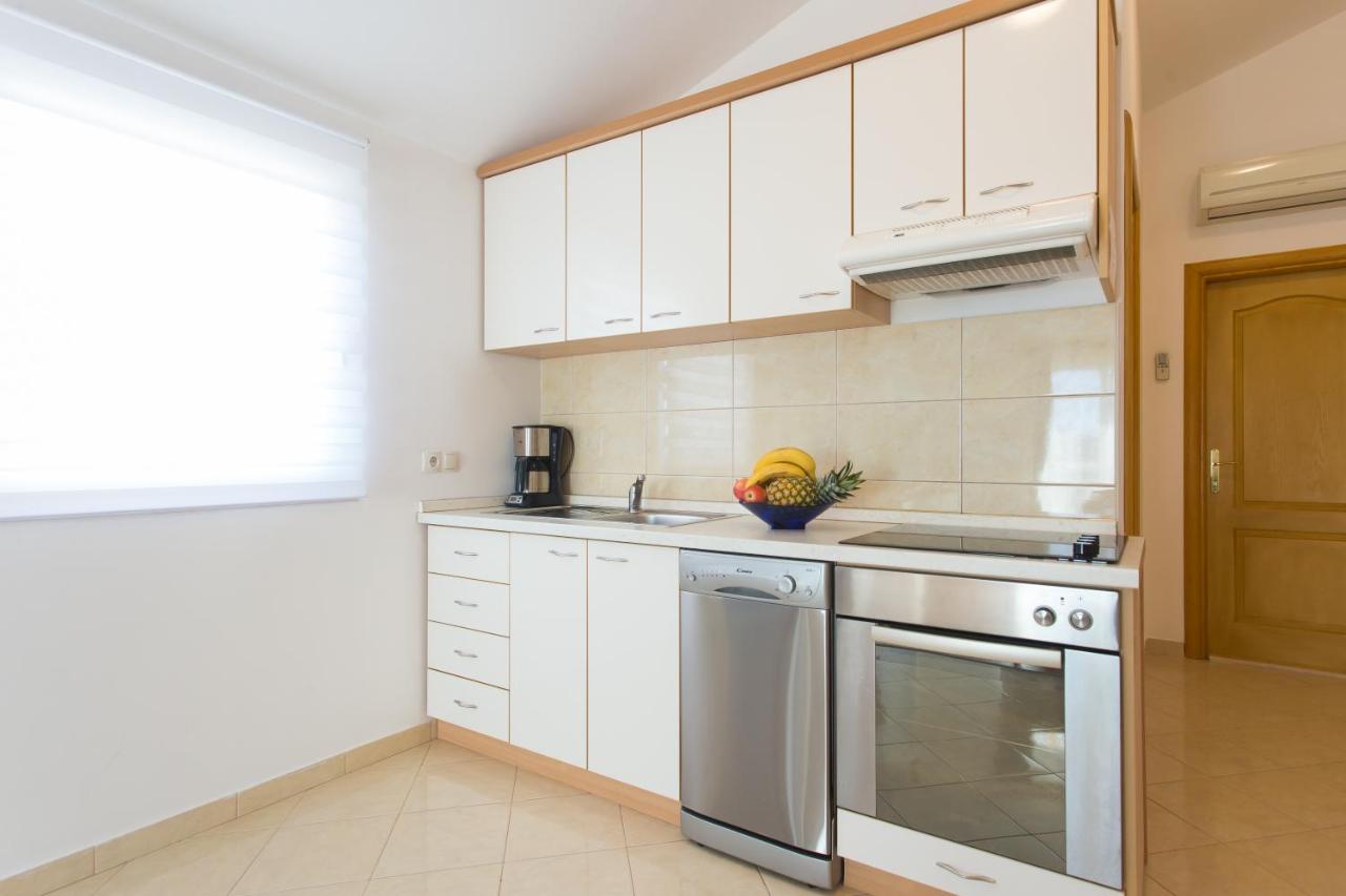 Apartments Ana Trogir Exterior photo